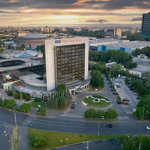Pullman Bucharest World Trade Center